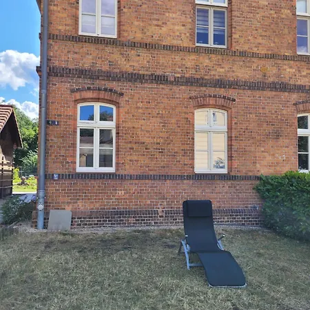 아파트 Ferienwohnung Am See - Bis Zu Maximal 6 Personen *